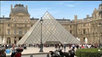  . .  / Smart travels. Paris (2009/HDTV)