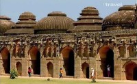     / Luksury Train Jouneys in India (2010) SATRip 